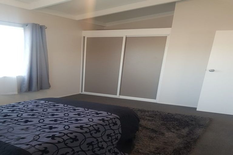 Photo of property in 5 Sequoia Crescent, Owhata, Rotorua, 3010