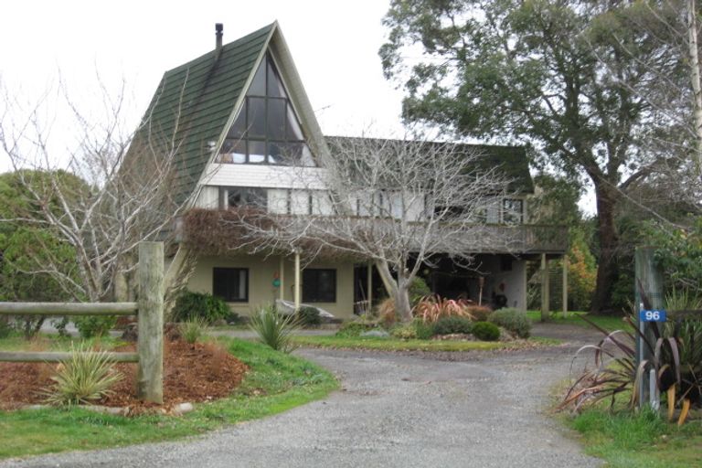 Photo of property in 96 Grant Road, Otatara, Invercargill, 9879