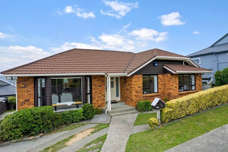 Photo of property in 25 Satara Crescent, Khandallah, Wellington, 6035