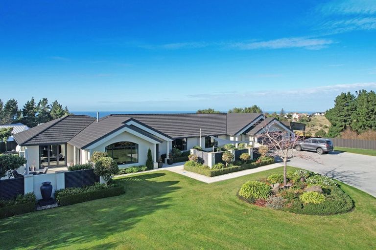Photo of property in 21 North Ridge Drive, Oamaru North, Oamaru, 9400