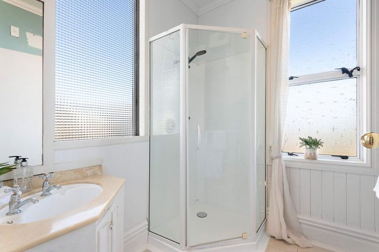 Photo of property in 31 Stanley Street, Kenmure, Dunedin, 9011