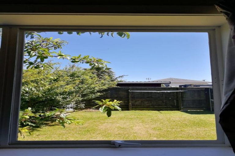 Photo of property in 16 Ropiha Street, Fitzroy, New Plymouth, 4312