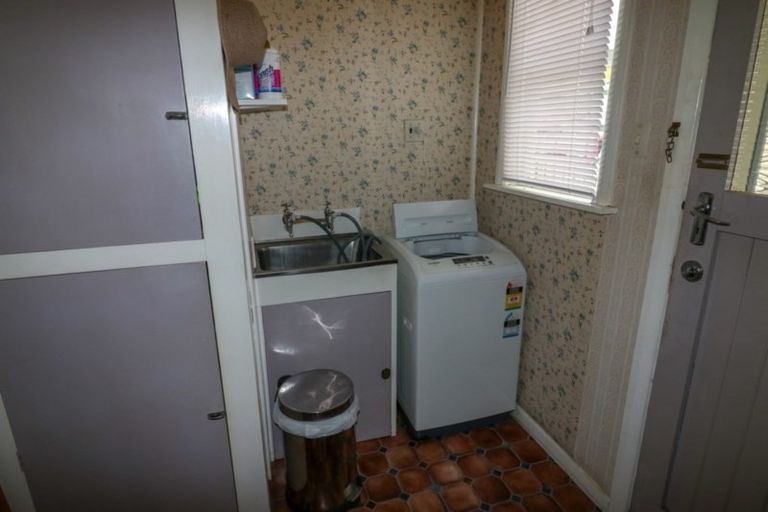 Photo of property in 9 Christian Street, Dannevirke, 4930