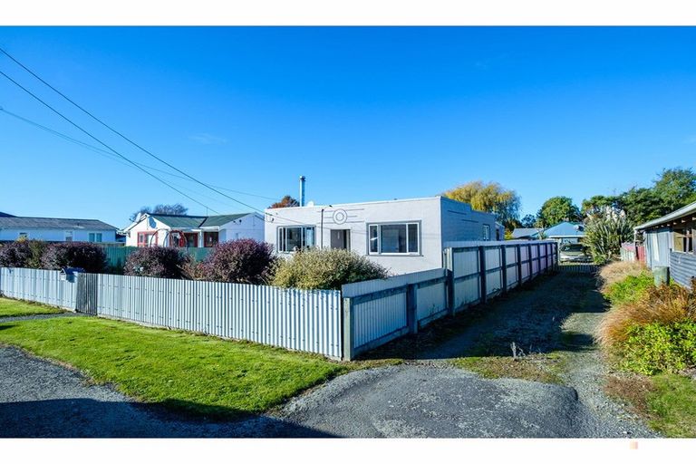 Photo of property in 26 Augustine Street, Waimate, 7924