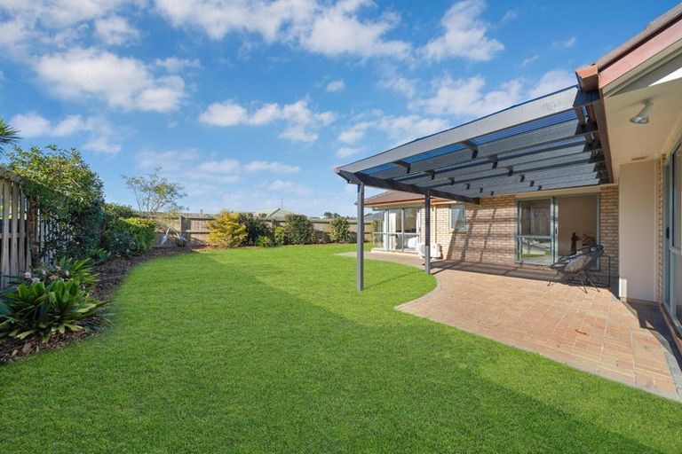 Photo of property in 3 Russett Grove, Henderson, Auckland, 0612