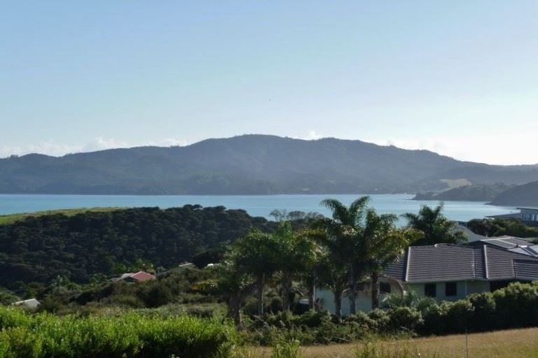 Photo of property in 34 Eagles Way, Cable Bay, 0420