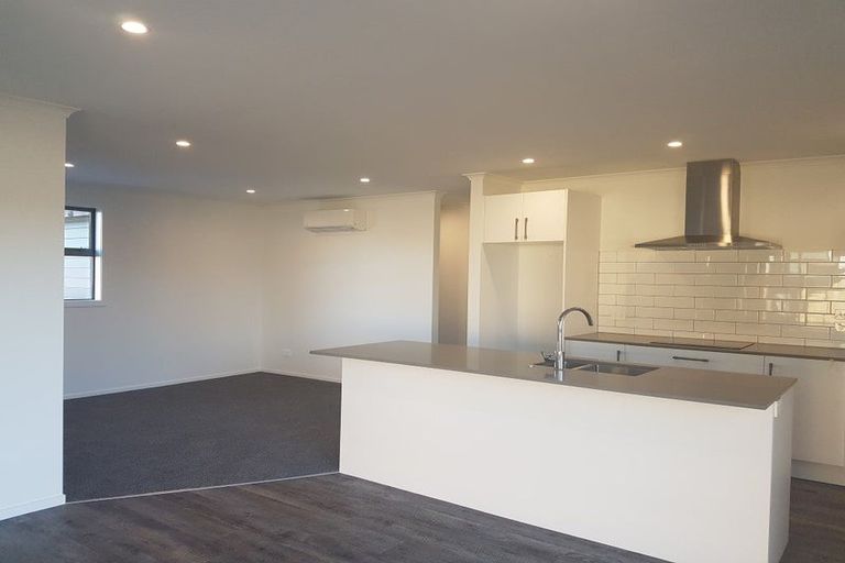 Photo of property in 18 Batty Street, Papamoa Beach, Papamoa, 3118