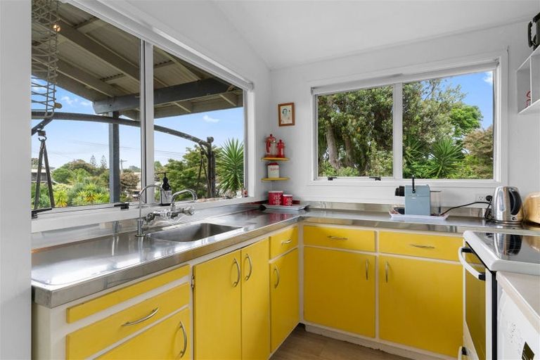 Photo of property in 35 Olsen Avenue, Mangawhai Heads, Mangawhai, 0505