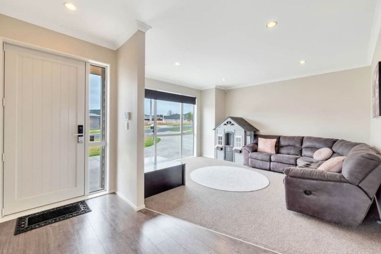 Photo of property in 135 Matua Road, Huapai, Kumeu, 0810