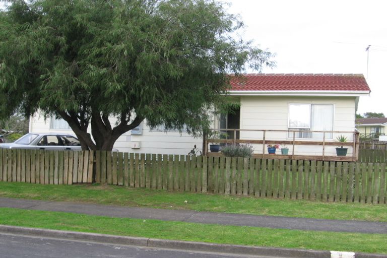 Photo of property in 1 Marble Place, Wiri, Auckland, 2104