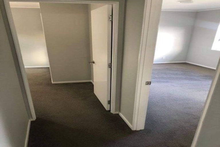 Photo of property in 330b Whangaparaoa Road, Stanmore Bay, Whangaparaoa, 0932