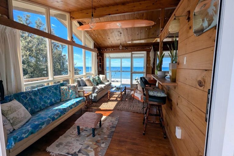 Photo of property in 349 Pukehina Parade, Pukehina, Te Puke, 3189