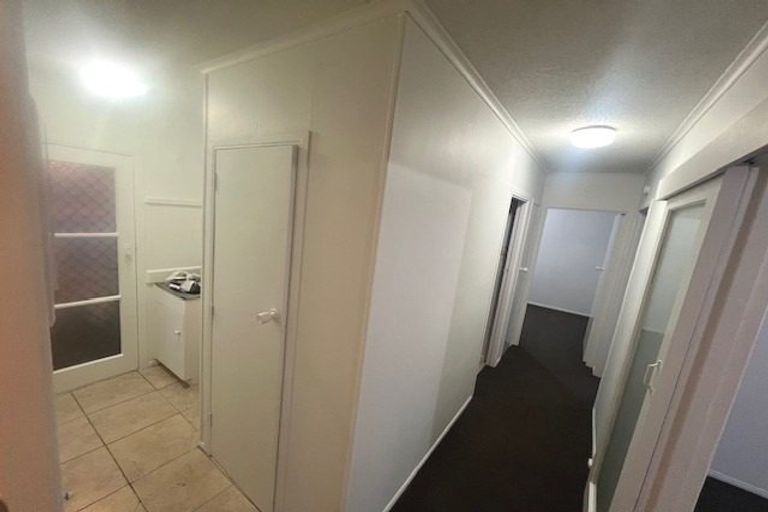 Photo of property in 5/35 Wallace Road, Papatoetoe, Auckland, 2025