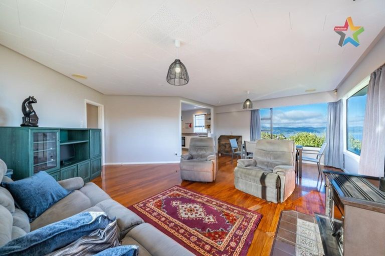 Photo of property in 54 Titiro Moana Road, Korokoro, Lower Hutt, 5012