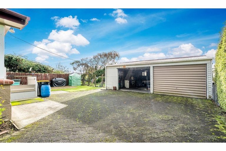 Photo of property in 330 Chelmsford Street, Waverley, Invercargill, 9810