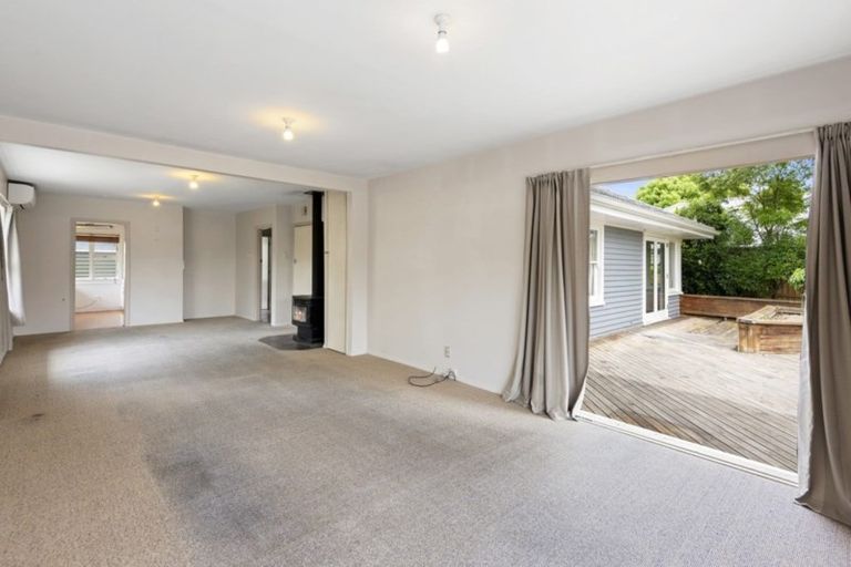 Photo of property in 61b Aorangi Road, Bryndwr, Christchurch, 8053