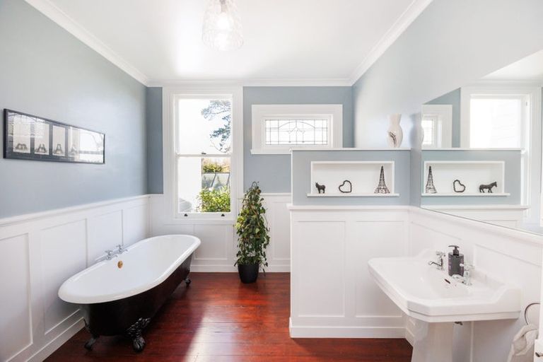 Photo of property in 102 No 1 Line, Westbrook, Palmerston North, 4475