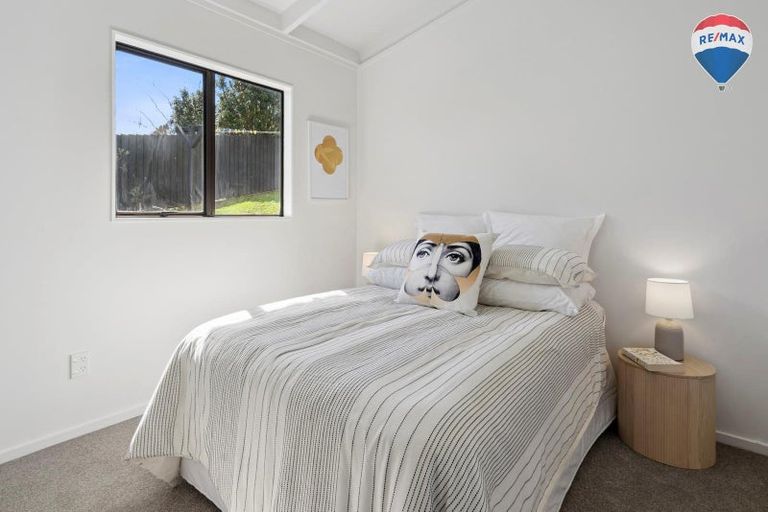 Photo of property in 183 Holborn Drive, Stokes Valley, Lower Hutt, 5019