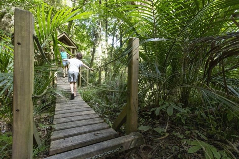 Photo of property in 7 Sanctuary Lane, Mangawhai, 0573