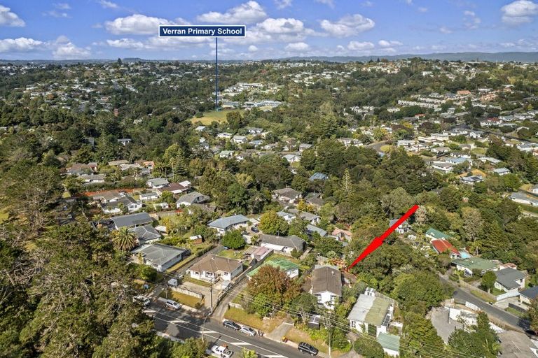 Photo of property in 1/149 Eskdale Road, Birkdale, Auckland, 0626