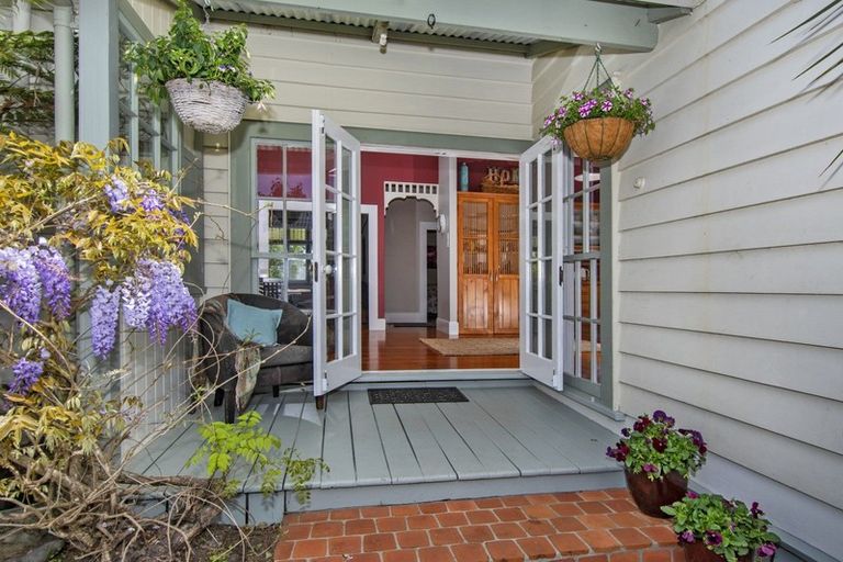 Photo of property in 70 Mains Avenue, Kensington, Whangarei, 0112