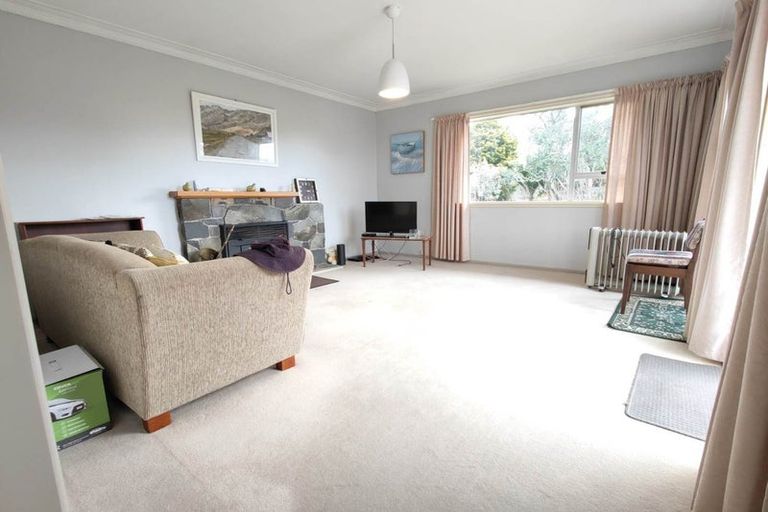 Photo of property in 35 Matipo Road, Mairangi Bay, Auckland, 0630