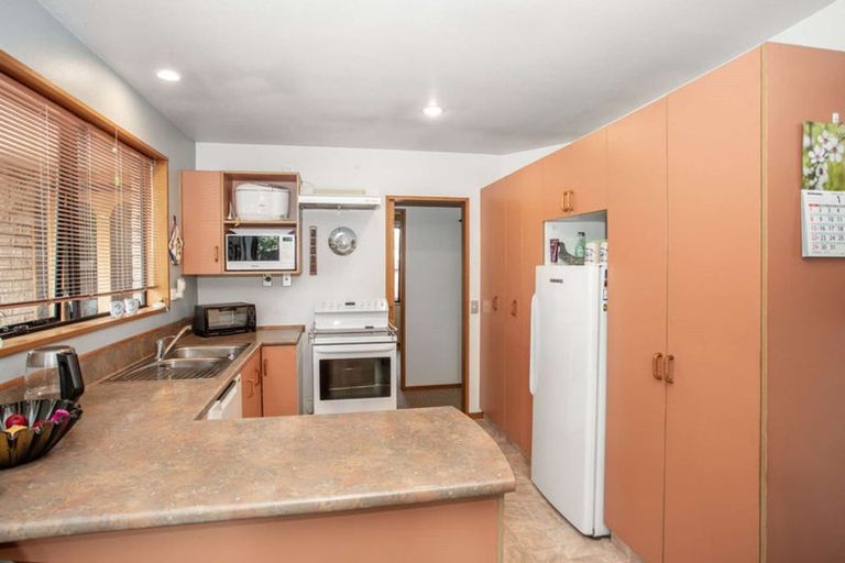 Photo of property in 2/16 James K Baxter Place, Addington, Christchurch, 8024