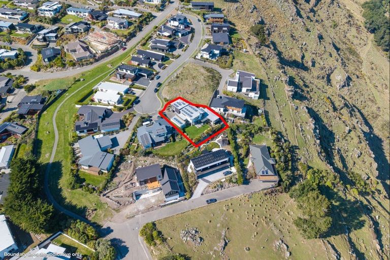 Photo of property in 21 Parkridge Place, Mount Pleasant, Christchurch, 8081
