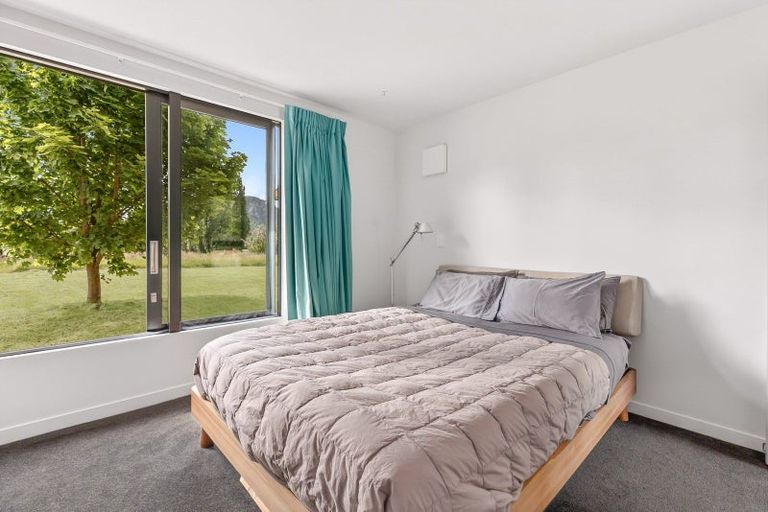 Photo of property in 83d Black Peak Road, Wanaka, 9382