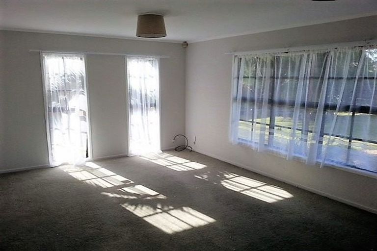 Photo of property in 3/31a Watson Place, Papatoetoe, Auckland, 2025