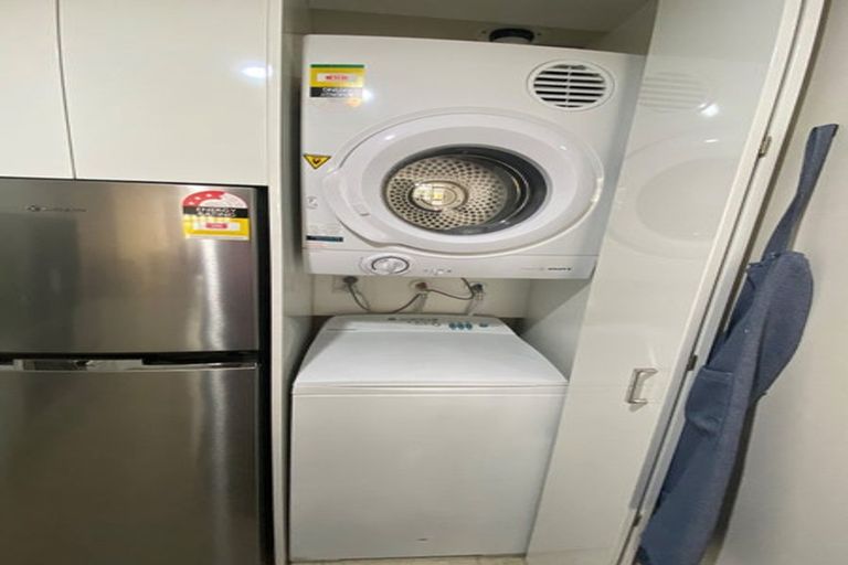 Photo of property in Kate Sheppard Apartments, 4f/42 Molesworth Street, Thorndon, Wellington, 6011