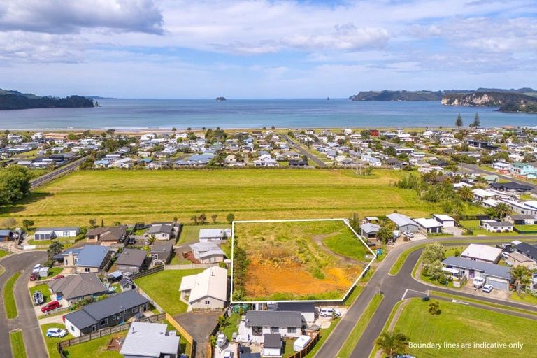 Photo of property in 18 Carina Way, Whitianga, 3510