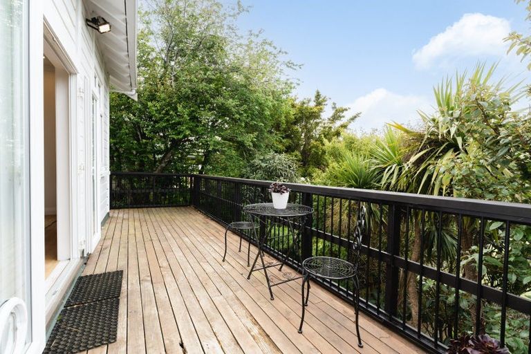 Photo of property in 544 Highgate, Maori Hill, Dunedin, 9010