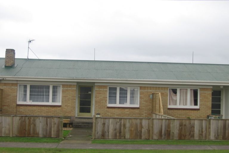 Photo of property in 1/3 Onslow Road, Papakura, 2110