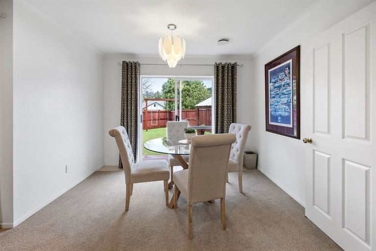 Photo of property in 4 Phoebe Meikle Place, Torbay, Auckland, 0630