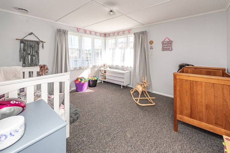 Photo of property in 30 Field Street, Aramoho, Whanganui, 4500