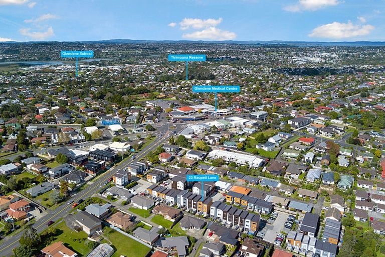 Photo of property in 23 Raupeti Lane, Henderson, Auckland, 0612