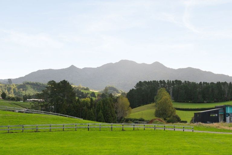 Photo of property in 19 Taraire Road, Pirongia, 3802