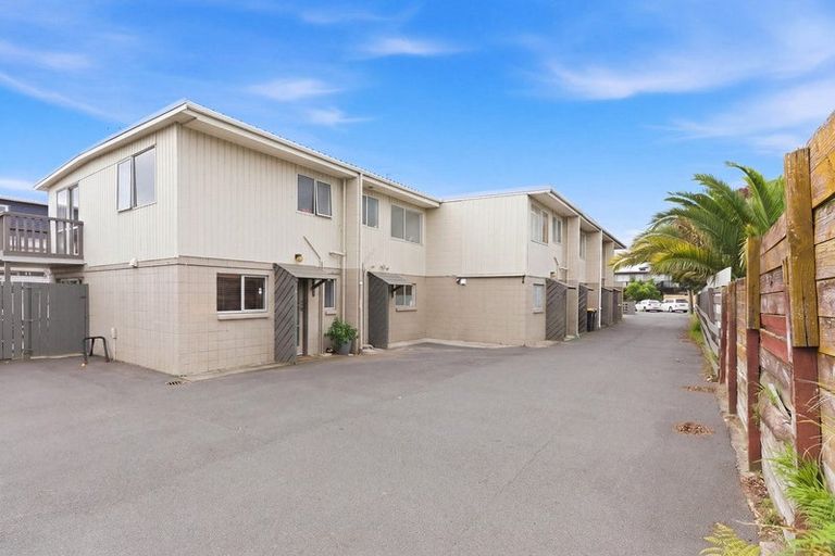 Photo of property in 44 Miro Street, Mount Maunganui, 3116