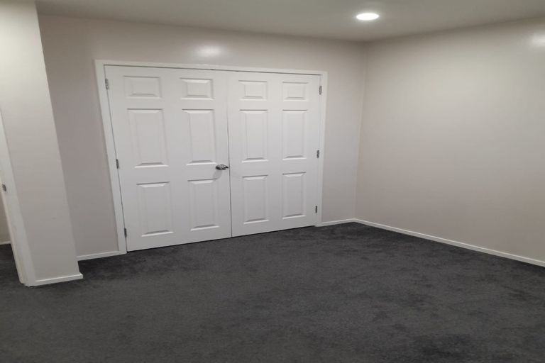 Photo of property in 14 Serrano Place, Clover Park, Auckland, 2023