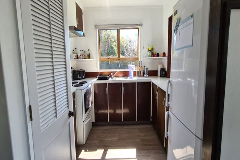 Photo of property in 2/6 Shera Street, Acacia Bay, Taupo, 3330