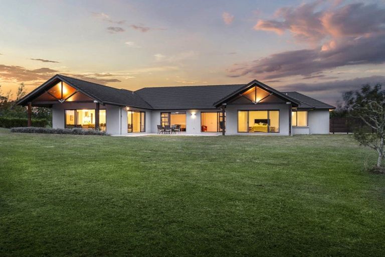 Photo of property in 166j Postman Road, Dairy Flat, Albany, 0794