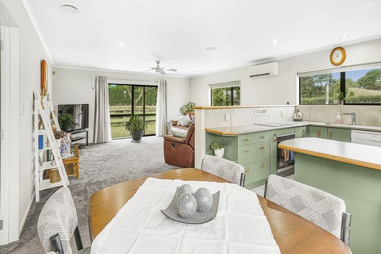 Photo of property in 11a Higginson Road, Ngahinapouri, Hamilton, 3290