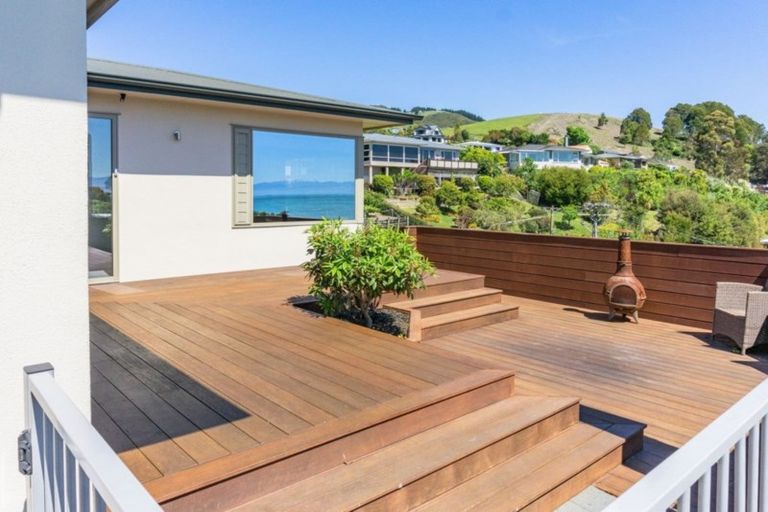 Photo of property in 21 Tui Glen Road, Atawhai, Nelson, 7010