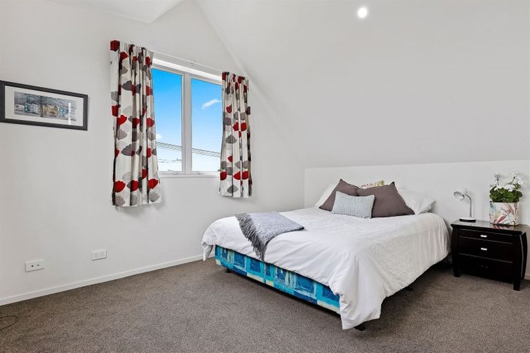 Photo of property in 24 Lonsdale Street, New Brighton, Christchurch, 8083