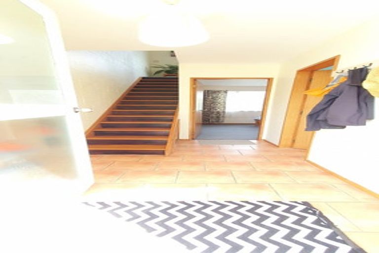 Photo of property in 2/50 Buckley Road, Southgate, Wellington, 6023