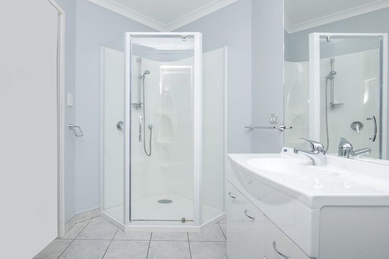 Photo of property in 1 Tui Drive, Picton, 7220