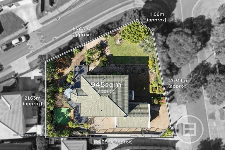 Photo of property in 1 Basra Drive, Henderson, Auckland, 0612