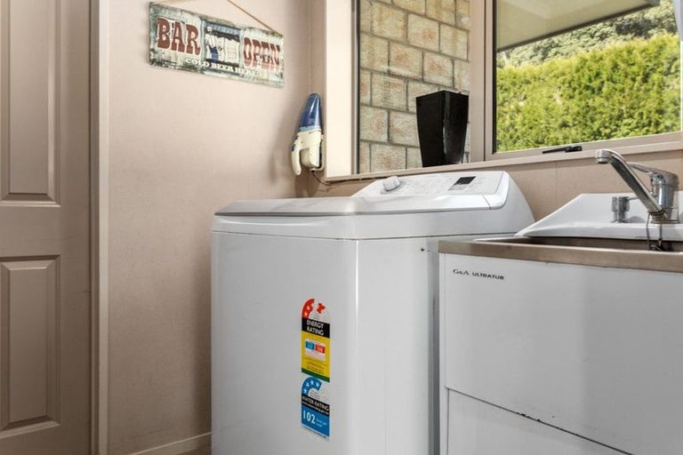 Photo of property in 87 Pakeha Street, Matata, Whakatane, 3194