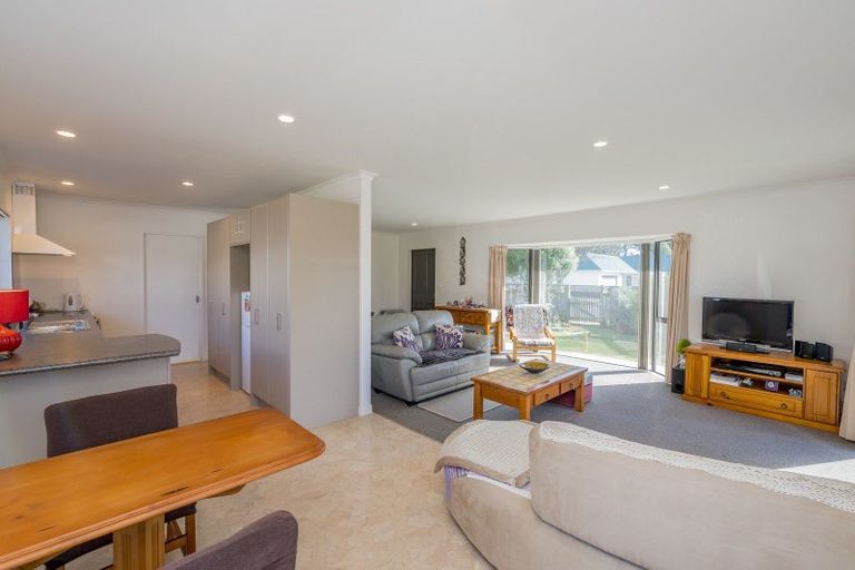 Photo of property in 2 Belle Maison Court, Levin, 5510